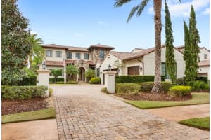 10200 CARTHAY DRIVE, GOLDEN OAK, FL 32836 Sold 01/21/25