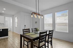 1423 AMBER LEAF CIRCLE, OCOEE, FL 34761 Sold 02/05/25
