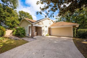 6401 HAUGHTON LANE, ORLANDO, FL 32835 Sold 02/11/25