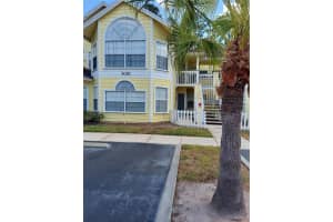 2027 Royal Bay Blvd #77, KISSIMMEE