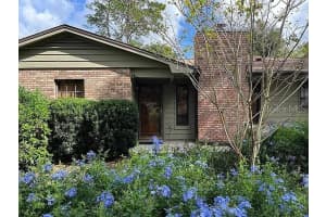 1961 YORKSHIRE DRIVE, DELAND, FL 32724 Sold 03/28/25