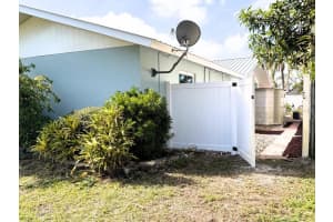 1908 40TH STREET, BRADENTON, FL 34205 Sold 04/18/25
