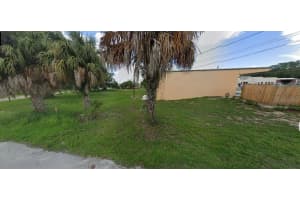 60 E STREET, LAKE WALES, FL 33898 - MLS#MFRO6266578