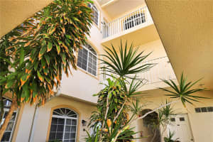 235 BASE AVENUE, VENICE, FL 34285 Sold 02/10/25