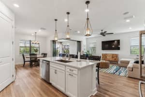 7766 SUMMERLAND COVE, LAKEWOOD RANCH, FL 34202 Sold 06/02/25