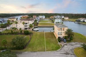 8 CAPTAINS COURT, PALM COAST, FL 32137 - MLS#MFRO6266781