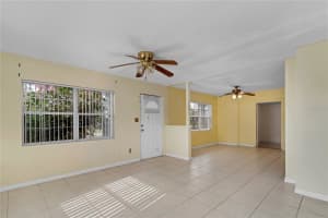 1937 BARKSDALE DRIVE, ORLANDO, FL 32822 Sold 01/15/25
