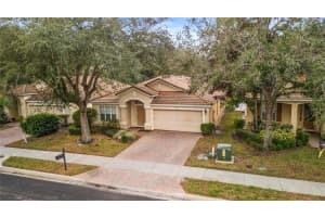 6163 FROGGATT STREET, ORLANDO, FL 32835 Sold 04/10/25