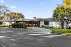 815 LAKE FORMOSA DRIVE, ORLANDO, FL 32803 Sold 01/31/25