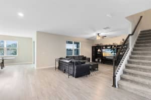 569 SEATTLE SLEW DRIVE, DAVENPORT, FL 33837 Sold 04/30/25