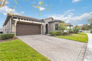 11637 MEADOW GROVE CIRCLE, ORLANDO, FL 32836 - MLS#MFRO6267347