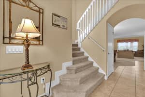 817 SUFFOLK PLACE, DAVENPORT, FL 33896 Sold 03/31/25