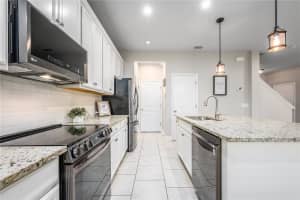 2904 GIPPER CIRCLE, SANFORD, FL 32773 Sold 04/01/25
