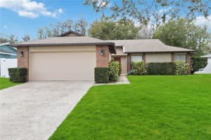8916 BRACKENWOOD DRIVE, ORLANDO, FL 32829 Sold 02/27/25