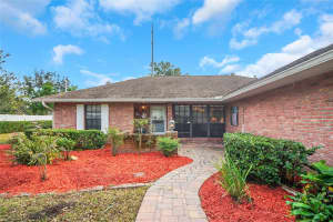 1208 HILLTOP DRIVE, MOUNT DORA, FL 32757 Sold 02/28/25