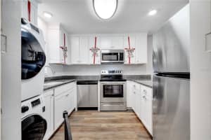891 JONATHAN WAY, ALTAMONTE SPRINGS, FL 32701 Sold 04/10/25