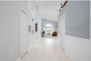 5923 SANDSTONE AVENUE, SARASOTA, FL 34243 Sold 08/27/25