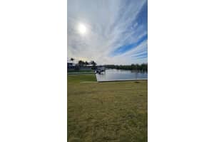1078 SIGNET DRIVE, APOLLO BEACH, FL 33572 Sold 04/29/25
