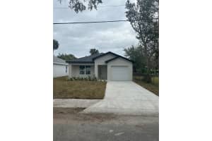 1629 PEAR AVENUE, SANFORD, FL 32771 Sold 04/23/25