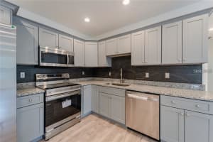 1235 19TH STREET, ORLANDO, FL 32805 Sold 06/10/25
