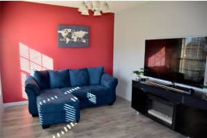 477 JEFFREY JAMES WAY, APOPKA, FL 32712 Sold 02/21/25
