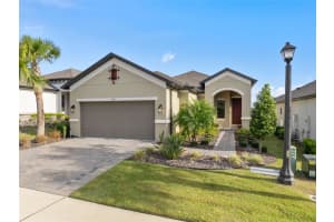 967 Braewood Dr, CLERMONT