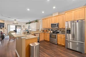 451 KNIGHTSWOOD DRIVE, APOPKA, FL 32712 Sold 02/20/25
