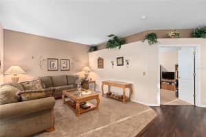 451 KNIGHTSWOOD DRIVE, APOPKA, FL 32712 Sold 02/20/25