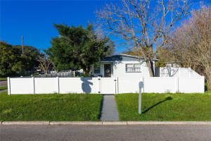 1202 DEWEY AVENUE, ORLANDO, FL 32808 - MLS#MFRO6268400