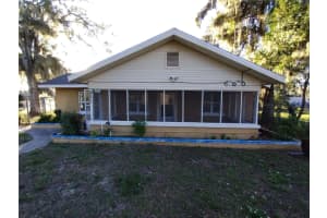 201 N East St, LEESBURG