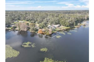 3644 LAKE SHORE DRIVE, APOPKA, FL 32703 - MLS#MFRO6268894