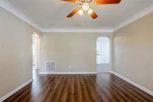 2519 27TH STREET, SAINT PETERSBURG, FL 33712 Sold 03/10/25