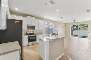 9973 CYPRESS KNEE CIRCLE, ORLANDO, FL 32825 Sold 02/05/25