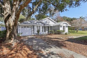 1621 DORSET DRIVE, MOUNT DORA, FL 32757 Sold 01/30/25