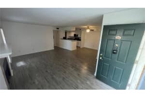 5587 Devonbriar Way #104, ORLANDO