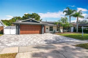 744 LONDON ROAD, WINTER PARK, FL 32792 Sold 04/16/25