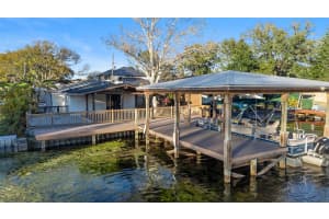 1112 MEADOWS AVENUE, ORLANDO, FL 32804 Sold 02/27/25