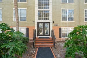 4172 VERSAILLES DRIVE, ORLANDO, FL 32808 - MLS#MFRO6269687