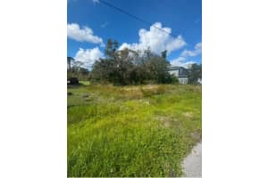 444 ATHABASCA COURT, POINCIANA, FL 34759 Sold 03/31/25