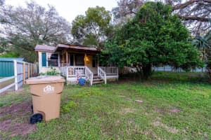 31419 LAWRENCE STREET, SORRENTO, FL 32776 Sold 01/22/25