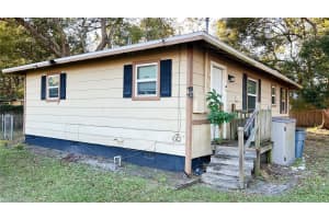 2404 CHASE AVENUE, SANFORD, FL 32771 Sold 03/18/25
