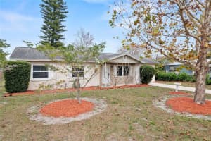 2201 PINEWAY DRIVE, ORLANDO, FL 32839 Sold 01/31/25