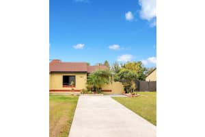 743 Golden Sunshine Cir, ORLANDO