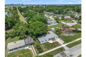 124 MERCADO AVENUE, ORLANDO, FL 32807 Sold 03/12/25