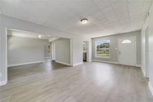 124 MERCADO AVENUE, ORLANDO, FL 32807 Sold 03/12/25