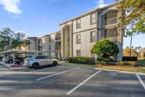 2705 MAITLAND CROSSING WAY, ORLANDO, FL 32810 Sold 03/20/25