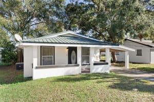 122 MAGNOLIA DRIVE, WINTER HAVEN, FL 33881 Sold 06/06/25