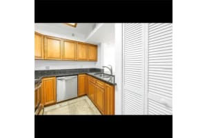 2333 FEATHER SOUND DRIVE, CLEARWATER, FL 33762 Sold 04/01/25