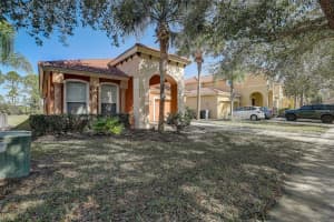 334 ORANGE COSMOS BOULEVARD, DAVENPORT, FL 33837 - MLS#MFRO6270657