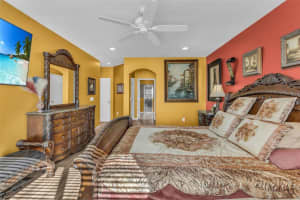 2655 TRAFALGAR BOULEVARD, KISSIMMEE, FL 34758 Sold 03/31/25